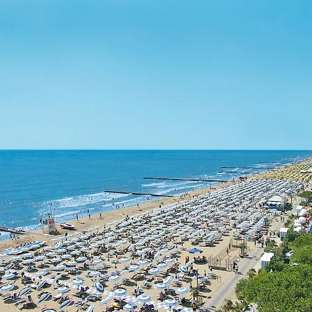 Augustus 515s * Lido di Jesolo